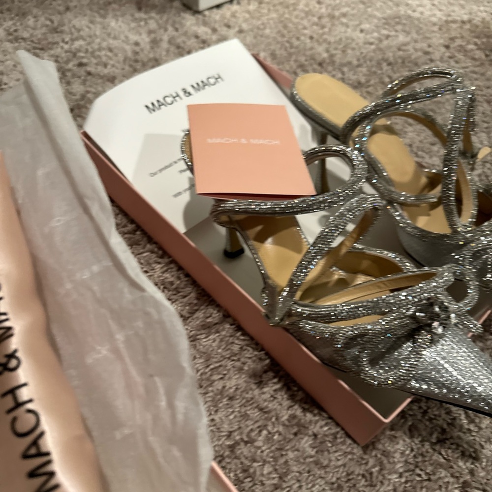 Mach & Mach - Picture 9 of 15